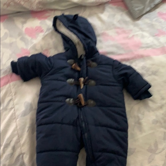 Snowsuit - Picture 5 of 5